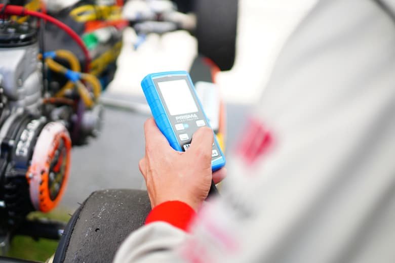 Prisma HPM4 Digital Tire Gauge and Stopwatch - Image 5