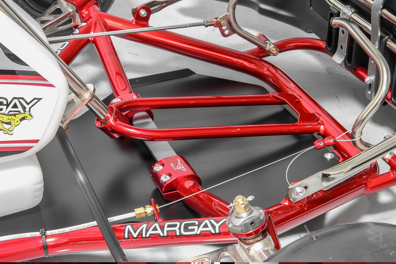 Margay Brava LO206 Racing Kart - Image 3